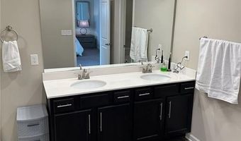 126 Auburn Crossing Dr, Auburn, GA 30011
