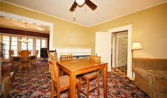 308 R St, Atchison, KS 66002