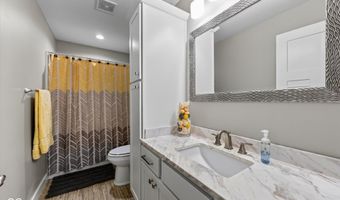 10675 W Andry Ln, Birdseye, IN 47513