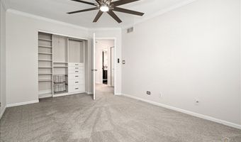 642 W Moreland Ave, Addison, IL 60101