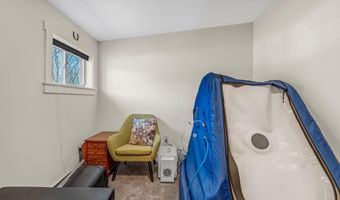 156 Congress St, Belfast, ME 04915