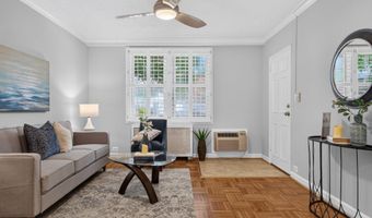 226 N THOMAS St N 226-3, Arlington, VA 22203