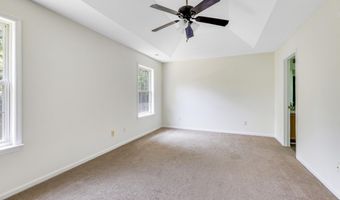 102 Fallon Ct, Apex, NC 27539