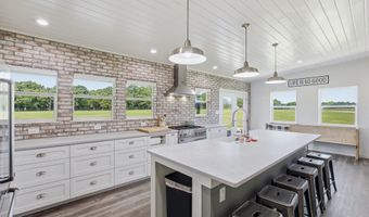 209 County Road 2696, Alvord, TX 76225