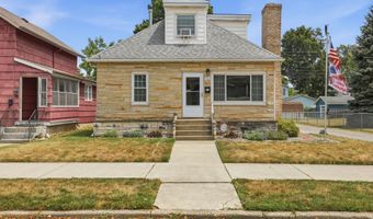 702 N Van Buren St, Auburn, IN 46706