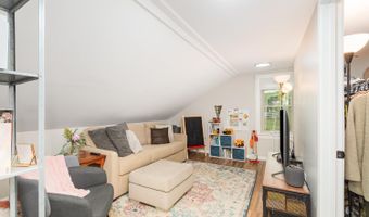 1662 Rosemont Ave, Cincinnati, OH 45205