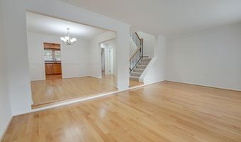 5137 HERITAGE Ln, Alexandria, VA 22311