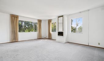1701 Central Ave R, Alameda, CA 94501
