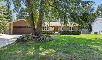 7060 145th St W, Apple Valley, MN 55124