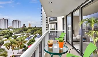 3675 N Country Club Dr 707, Aventura, FL 33180