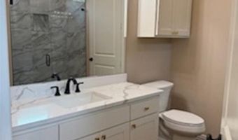 318 S Watson St B, Alvarado, TX 76009