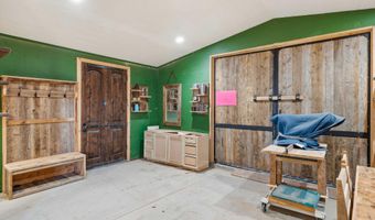 20474 N Main St, Carey, ID 83320