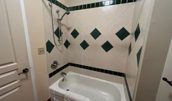7 Maple Cres 11, Alloway, NJ 07462