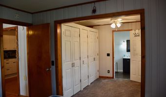 23 Mooney Dr, Alburgh, VT 05440