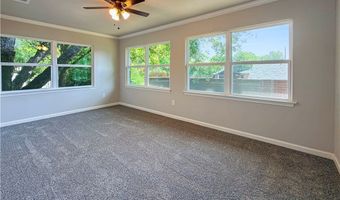 104 NW 16th St, Atkins, AR 72823