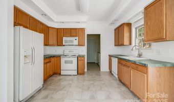 1 Hedgerose Ct B, Asheville, NC 28805