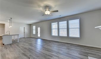 696 Rodeo Dr, Auburn, GA 30011