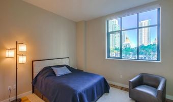 700 W E St 302, San Diego, CA 92101