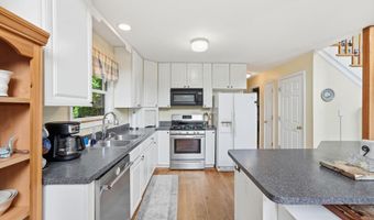 2411 QUAKER RUN Rd, Banco, VA 22711