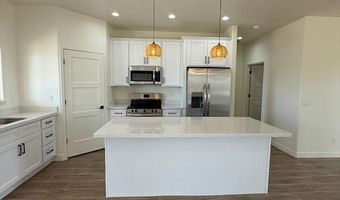 12178 W LOBO Dr, Arizona City, AZ 85123