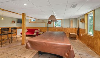 4 Rustic Shores Rd, Alton, NH 03809