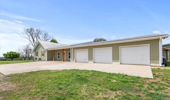 2140 Hustleville Rd, Albertville, AL 35951