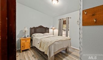 29 Rising Ln, Cascade, ID 83611