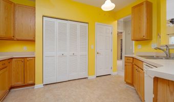 130 W BROADWAY 1D, Bel Air, MD 21014