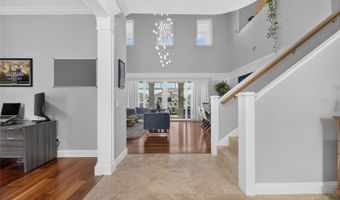 713 ISLEBAY Dr, Apollo Beach, FL 33572