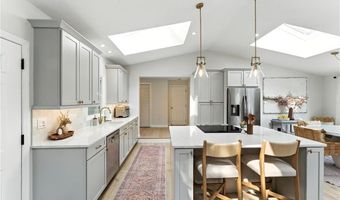 287 Cowesett Rd, Warwick, RI 02886