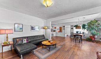311 MAPLE St, Brookings, OR 97415