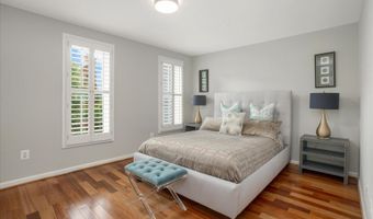 323 T St NW, Washington, DC 20001