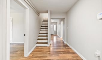 226 S First St, Benton, AR 72015