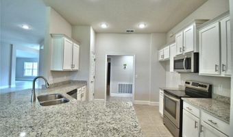 4414 JUNEBERRY Dr, Auburndale, FL 33823