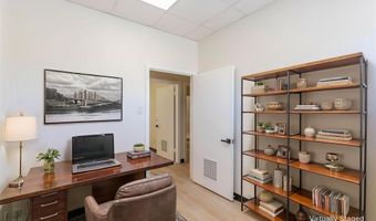 317 N Willis St Suite 2, Abilene, TX 79603