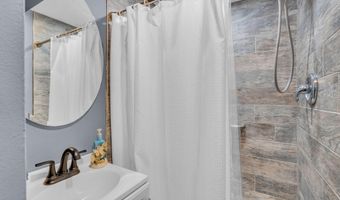 75 Bittern Ln, Bayville, NJ 08721