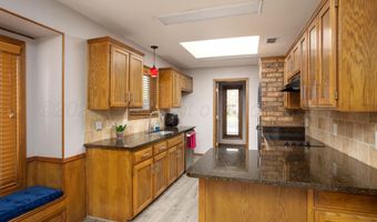 7305 QUEENS Pl, Amarillo, TX 79109