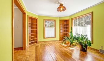 1027 Cedar Ave, Albert Lea, MN 56007