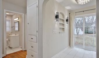124 N Gould Rd, Columbus, OH 43209