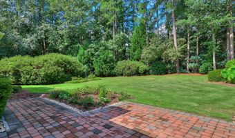 3190 Montcastle Dr, Aiken, SC 29803