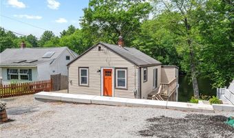 87 Jackson Schoolhouse Rd, Glocester, RI 02814