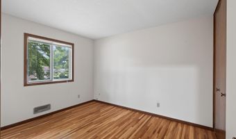 13659 Ferris Ave, Apple Valley, MN 55124
