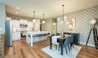 2204 SW Westwood St, Ankeny, IA 50023