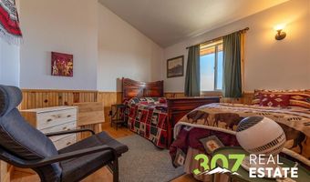 145 Shining Mountain Rd, Clark, WY 82435