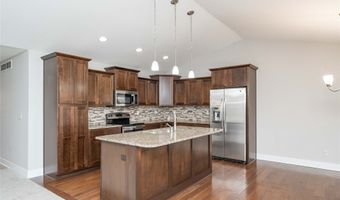 2203 NW 20th St, Ankeny, IA 50023