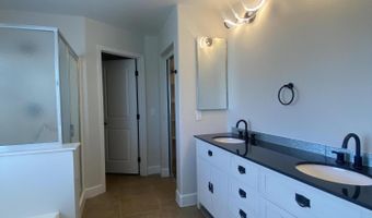 4909 E COLONIAL Dr, Chandler, AZ 85249