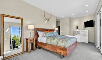 215 Gray Owl Ln, Big Sky, MT 59716