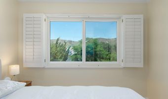 5557 Adelina Ct, Agoura Hills, CA 91301