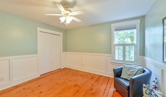 6 Carolina Ln, Beaufort, SC 29907