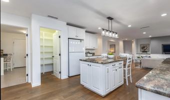 4071 Liggett Dr, San Diego, CA 92106